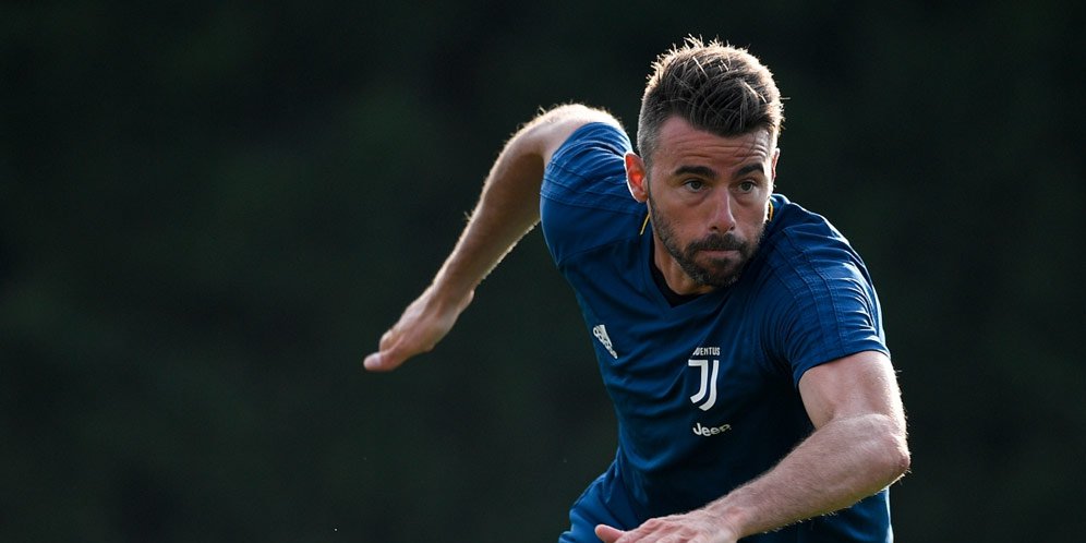 Juventus Tanpa Barzagli Saat Jumpa Sassuolo
