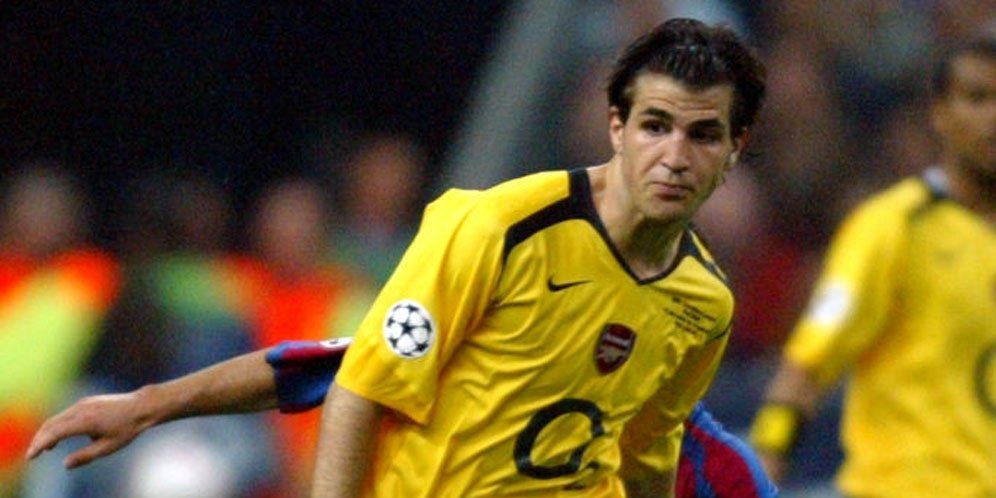 Kali Pertama Melihat Fabregas, Henry: Baju Kebesaran, Potongan Rambut Buruk, Siapa Dia?