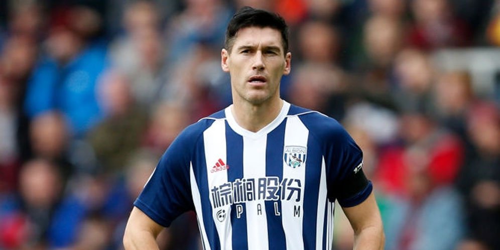 Gelandang West Brom Anggap Wasit Anak Emaskan Arsenal
