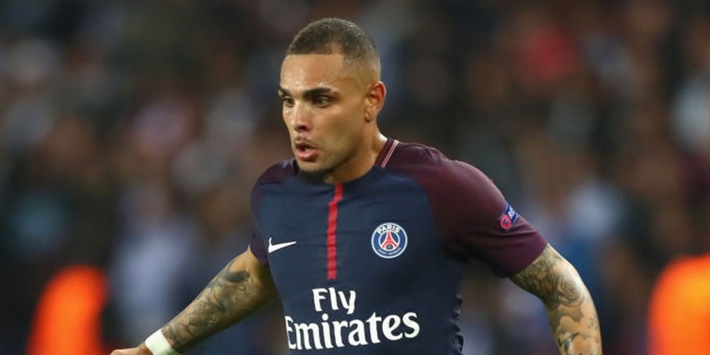 Tiga Klub Papan Atas Inggris Rebutan Layvin Kurzawa