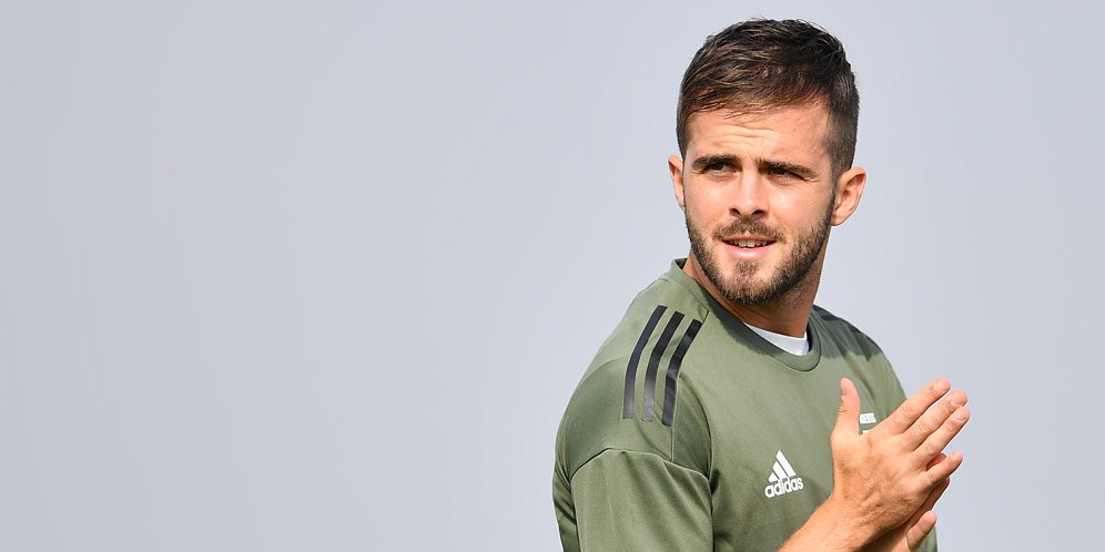 Juventus Tolak Tawaran Manchester City Untuk Pjanic