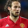 Blind Dikonfirmasi Bertahan di Old Trafford