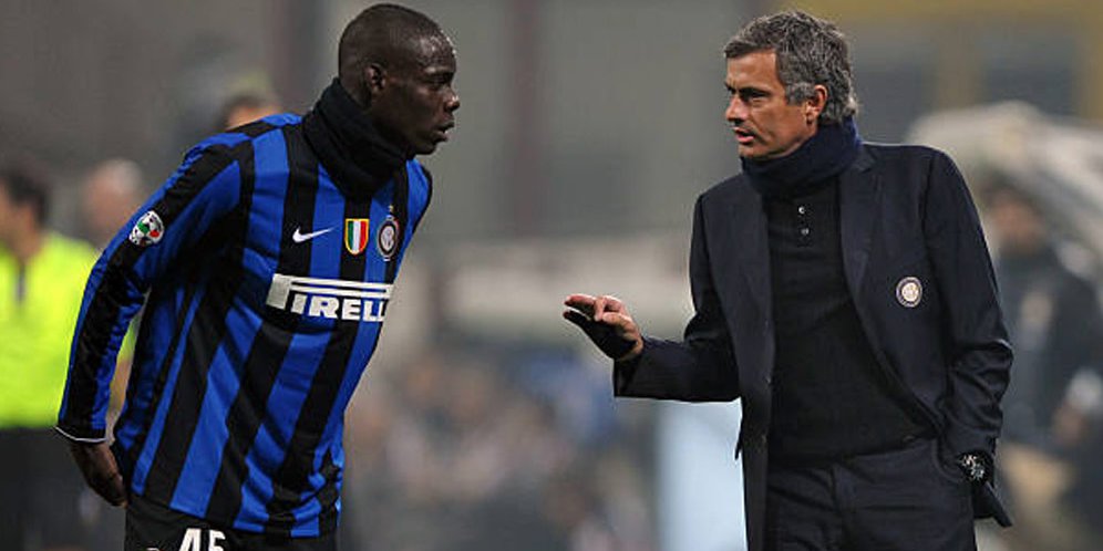 Xavi Ogah Ikuti Taktik Defensif Ala Mourinho