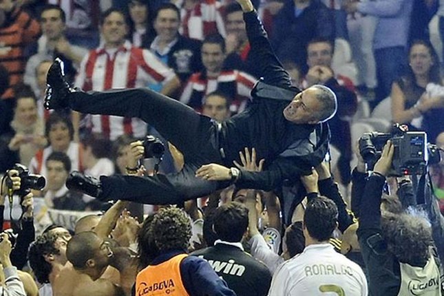 Gelar La Liga di Real Madrid (2011/12) Gelar La Liga di Real Madrid (2011/12)