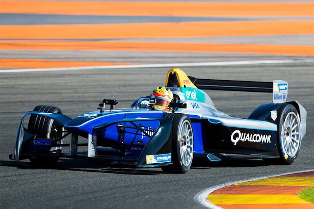 Fans Bisa 'Bantu' Rio Haryanto Menang Andai ke Formula E Fans Bisa 'Bantu' Rio Haryanto Menang Andai ke Formula E