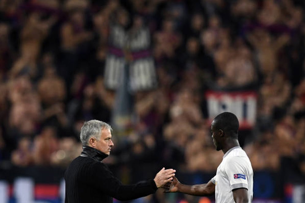 Mourinho Jelaskan Absennya Bailly Saat MU Dipermalukan West Brom