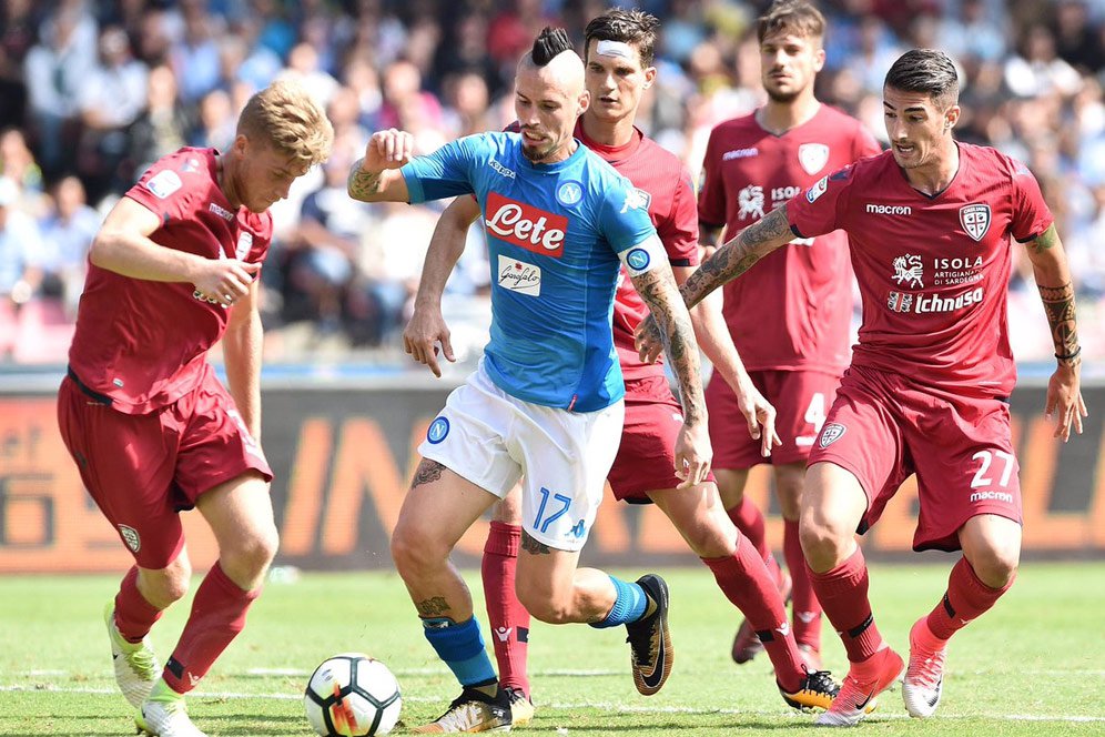 Napoli Menghadirkan Tornado di Serie A