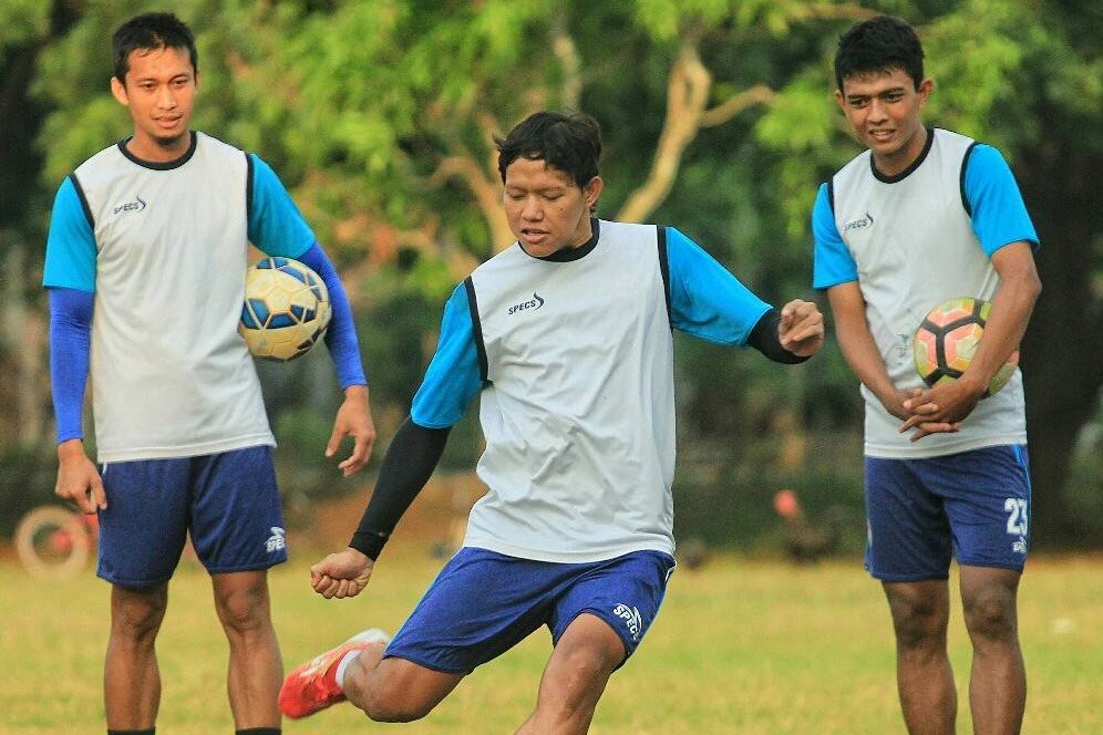 Loloskan Sriwijaya ke Semifinal, Adam Alis Keder Dihadapan Aremania