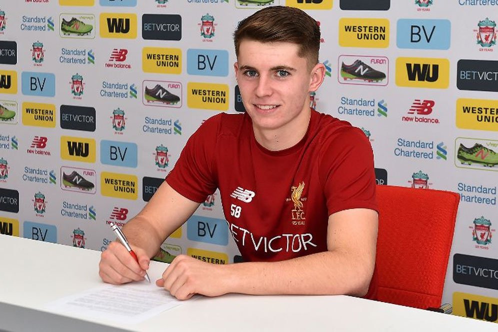 Liverpool Resmi Ganjar Woodburn dengan Kontrak Anyar