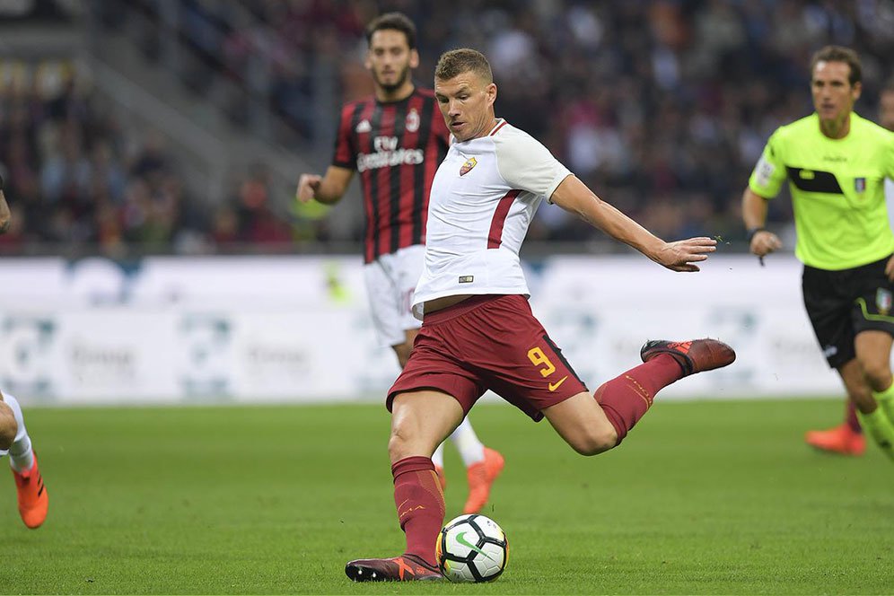 Hasil Pertandingan AC Milan vs AS Roma: Skor 0-2