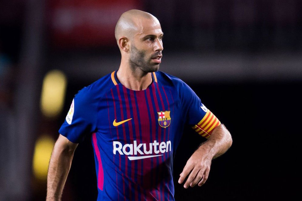 Pensiun dari Timnas, Mascherano Bahas Masa Depan di Barca