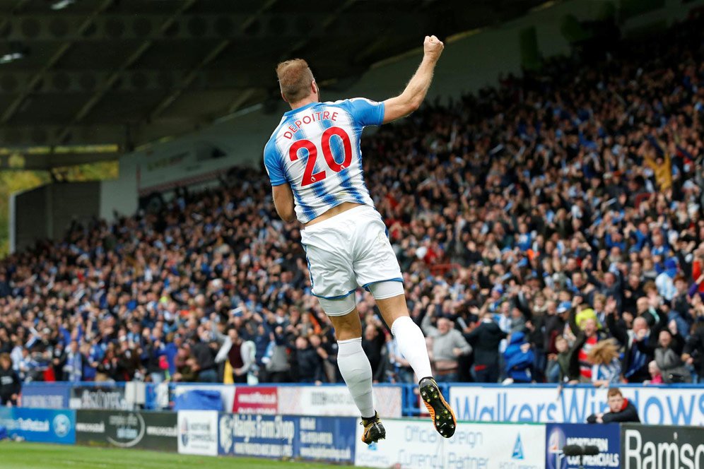 Hasil Pertandingan Huddersfield vs Manchester United: 2-1