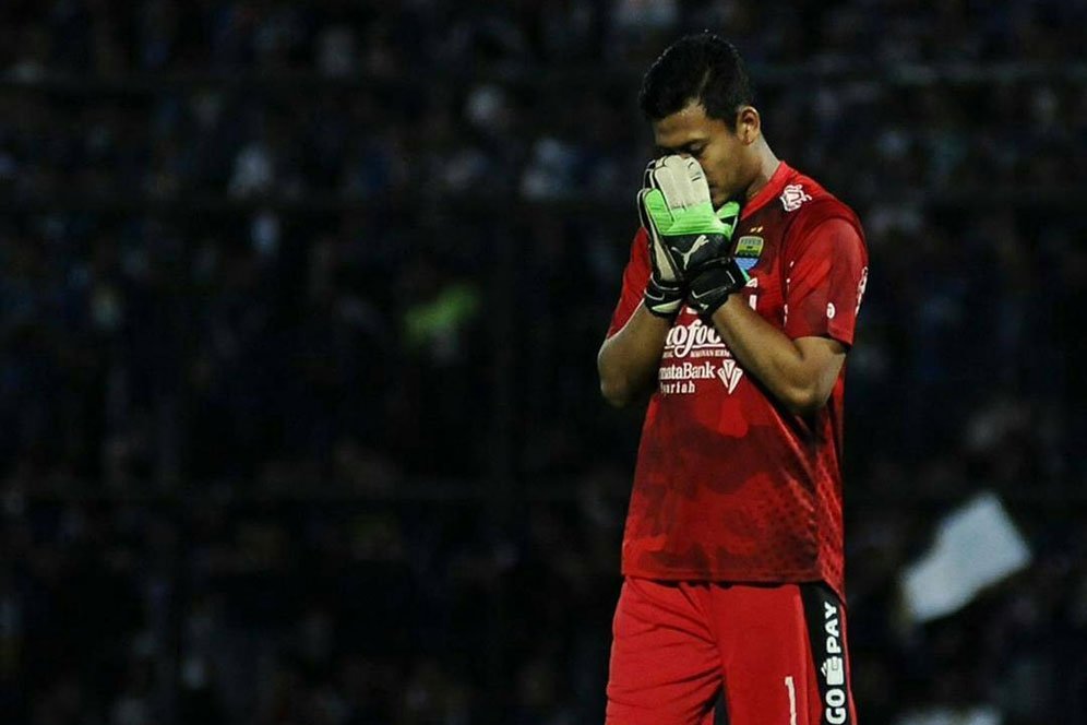 Kiper Persib Sesalkan Penundaan Jadwal Lawan Persija