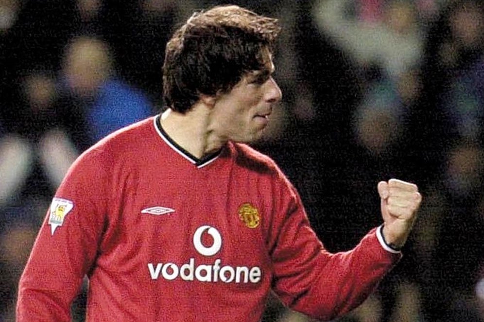 Ternyata Van Nistelrooy Tinggalkan MU Karena Ronaldo