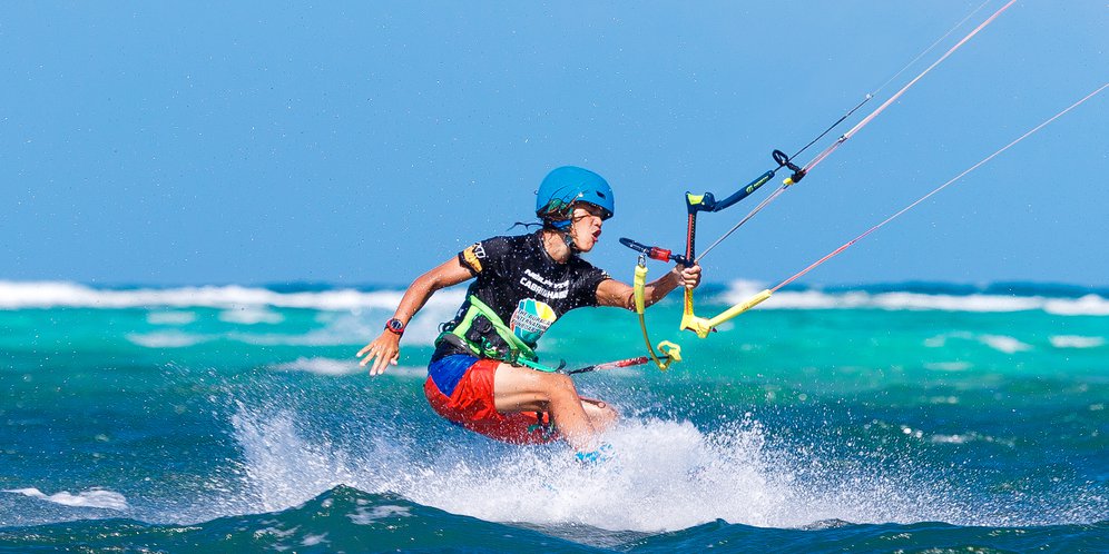 Boracay, Spot Penting Penyuka Olahraga Ekstrem!
