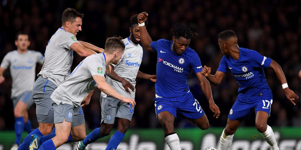 Conte: Batshuayi Berkembang Pesat