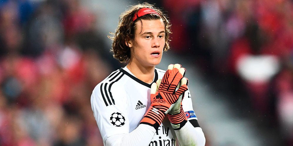 Mourinho Akui Manfaatkan Kenaifan Kiper Benfica