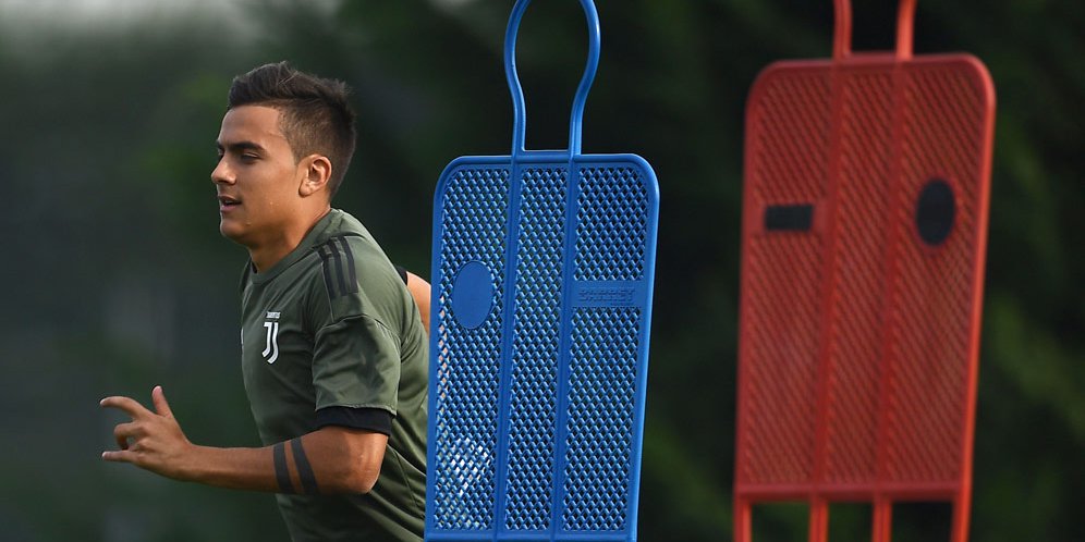 Szczesny: Dybala Lebih Hebat dari Henry