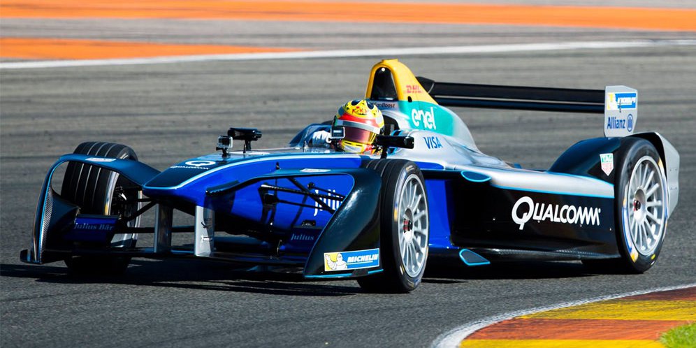 Formula ex. MCLAREN Formula e. Формула мобиль. Формула e фото. Formula Rookie Barracuda
