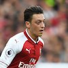 Asal Bukan MU, Wenger Pilih Lepas Ozil ke Barca