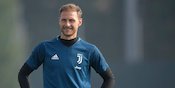 Lagi, Howedes Masuk Ruang Perawatan Juventus