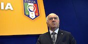 Bila Punya Martabat, Tavecchio Harusnya Mundur Dari FIGC Bila Punya Martabat, Tavecchio Harusnya Mundur Dari FIGC