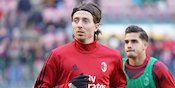 Pede! Montolivo Diklaim Lebih Hebat dari Jorginho Pede! Montolivo Diklaim Lebih Hebat dari Jorginho