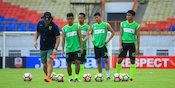 Persebaya Fokus Benahi Fisik Pemain Persebaya Fokus Benahi Fisik Pemain