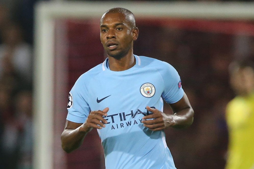 Sikat Arsenal, Fernandinho: City Pantas Menang