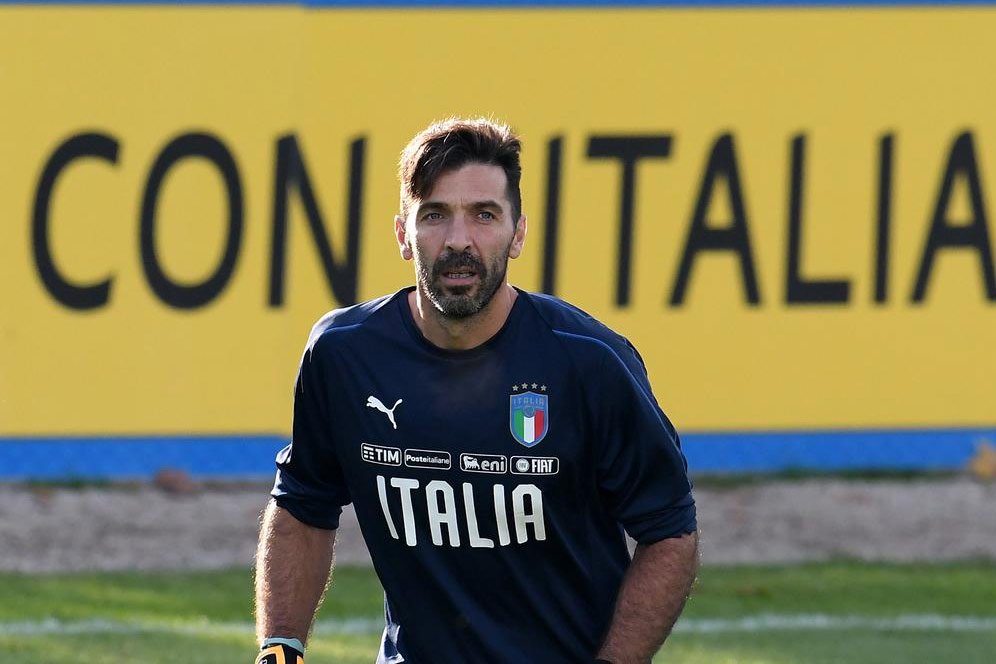 Buffon Tak Tutup Peluang Kembali Bela Italia