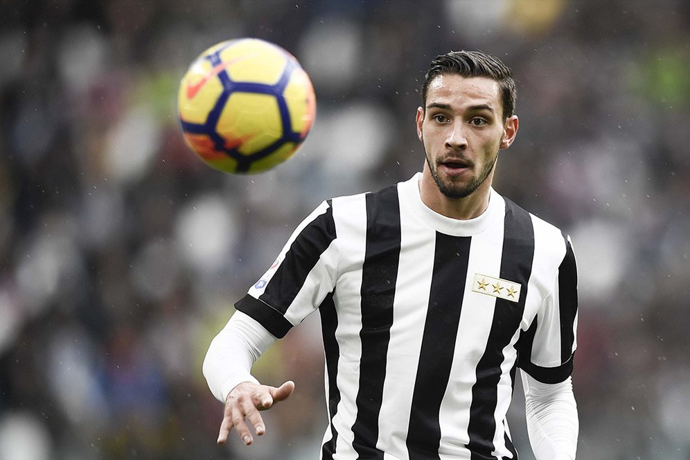 De Sciglio: Saya Tak Bisa Bahagiakan Semua Orang