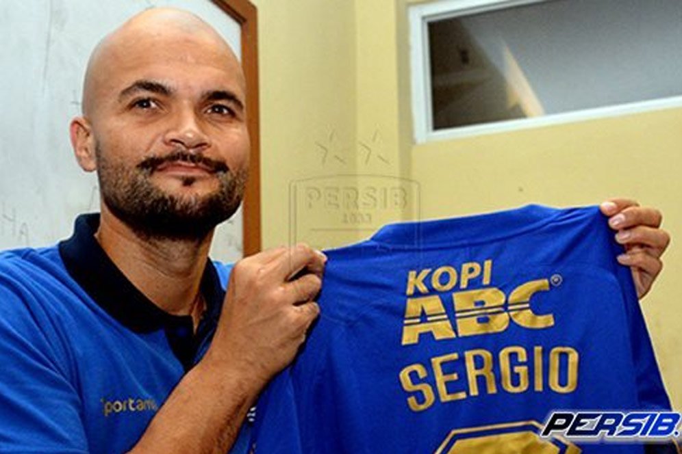 Sergio van Dijk Siap Bertahan di Persib Bandung