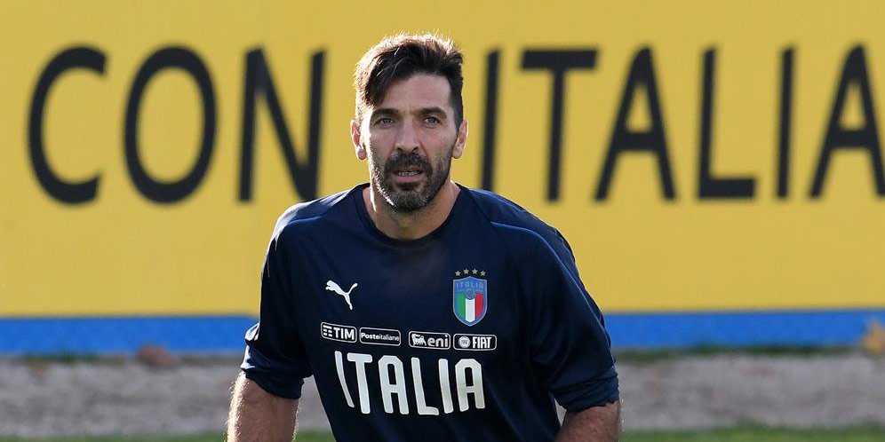 Buffon Tak Tutup Peluang Kembali Bela Italia