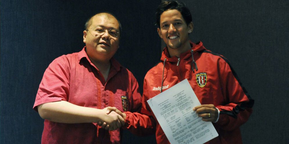 Irfan Bachdim Perpanjang Kontrak Tiga Tahun di Bali United