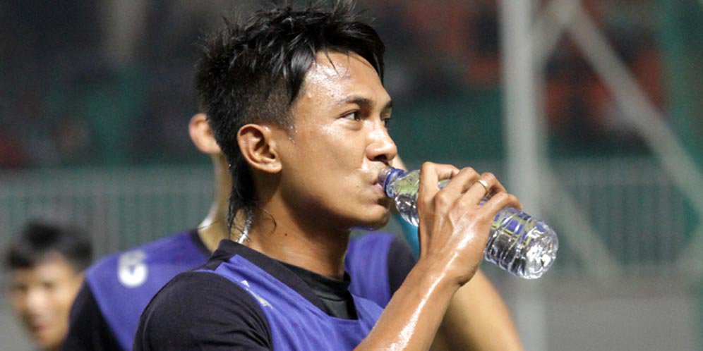 Jamu Persija, Arema Terancam Tanpa Farizi