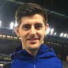 Chelsea Yakin Courtois Takkan ke Mana-mana