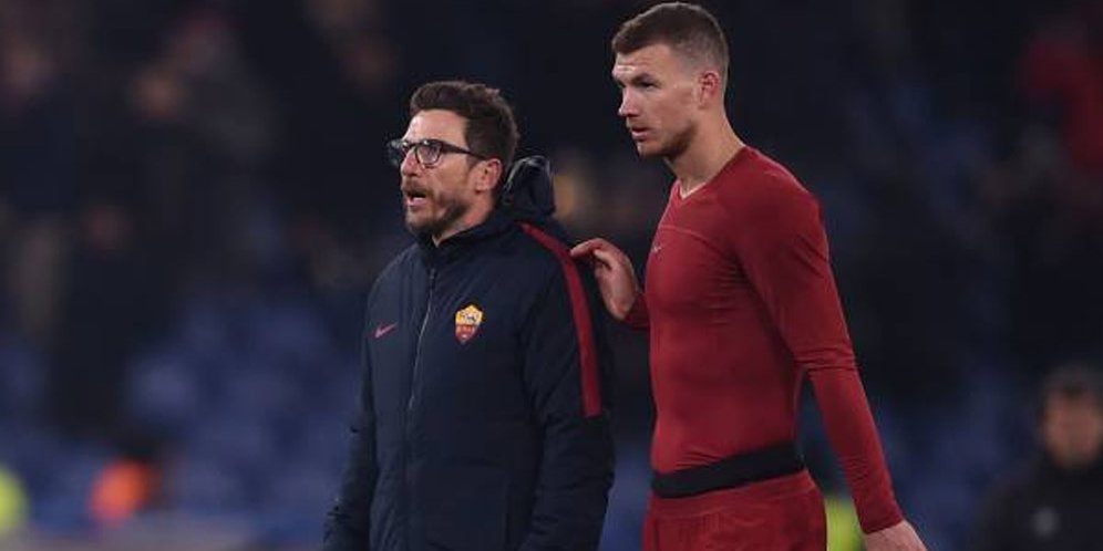 Digosipkan ke Chelsea, Roma Tetap Siap Mainkan Dzeko