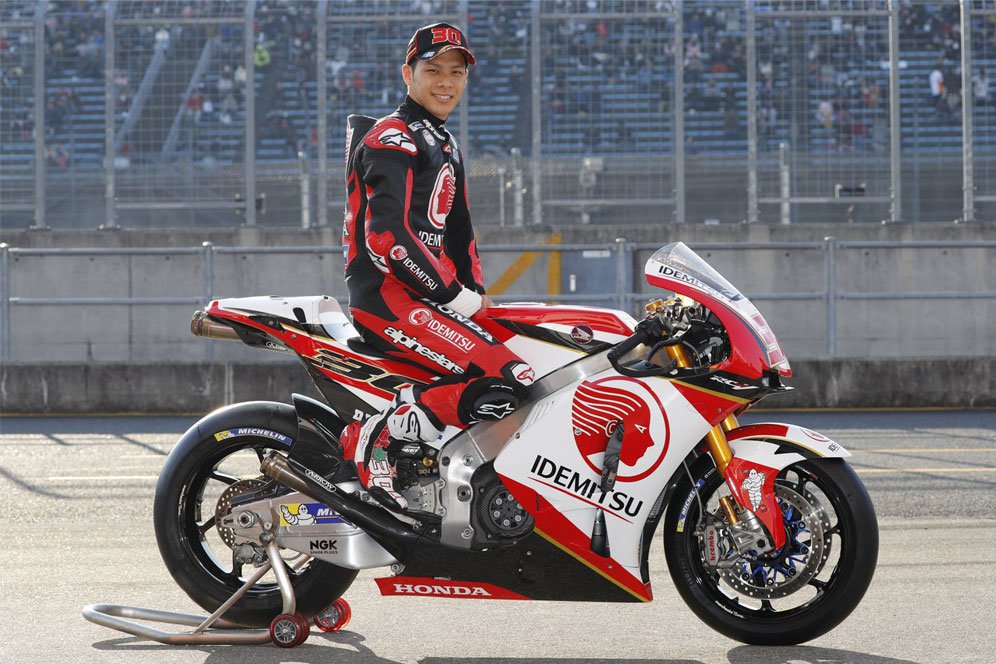 Nakagami Akui Beruntung Jadi Tandem Crutchlow Nakagami Akui Beruntung Jadi Tandem Crutchlow