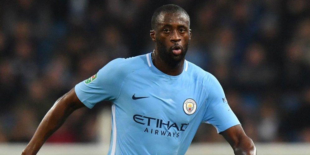 Yaya Toure (c) AFP