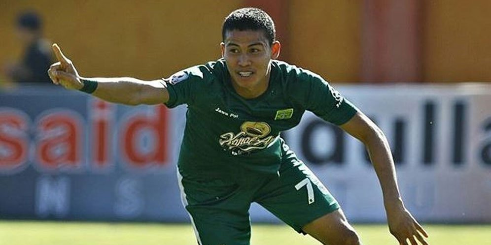 Yogi Novrian Ingin Bertahan di Persebaya