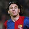 Ronaldinho Lebih Pilih Messi Ketimbang Ronaldo