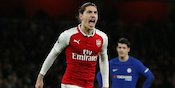 Lichtsteiner Diyakini Akan Bantu Bellerin Jadi Bek Lebih Baik