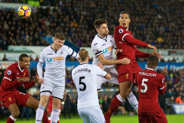 Bermain untuk Swansea City