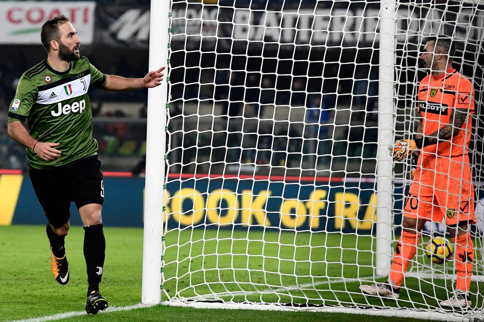 Akhir Puasa Gol 706 Menit Gonzalo Higuain Akhir Puasa Gol 706 Menit Gonzalo Higuain