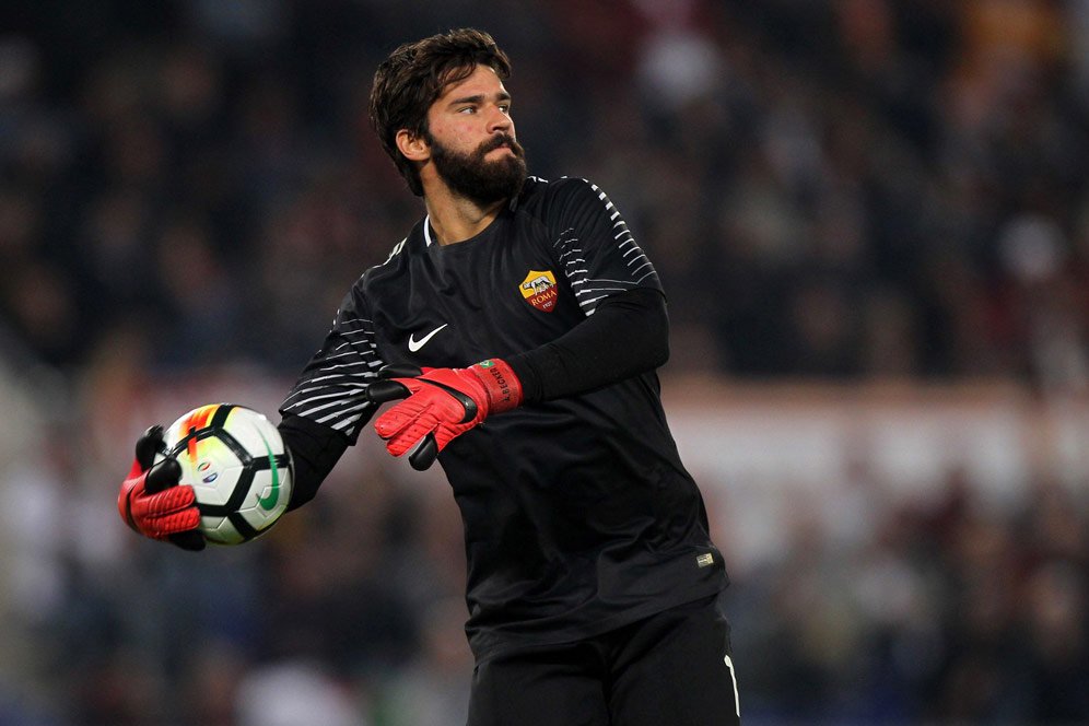 Roma Tegaskan Liverpool Tak Tawar Alisson