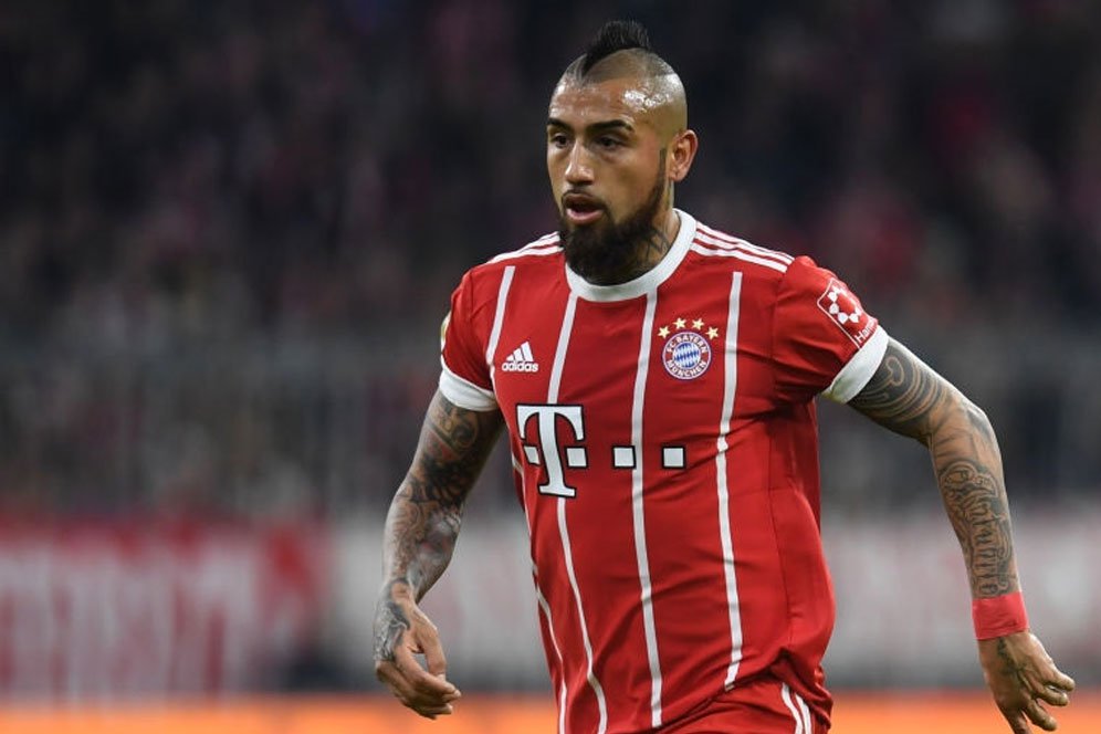 Tinggalkan Pra Musim Bayern Munchen, Arturo Vidal Menuju MU?