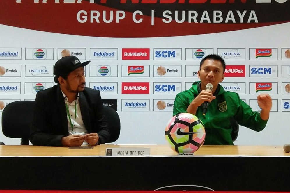 Presiden Persebaya Minta Alfredo Vera Lakukan Eksperimen