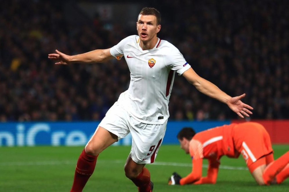 Roma Ultimatum Chelsea Soal Transfer Dzeko