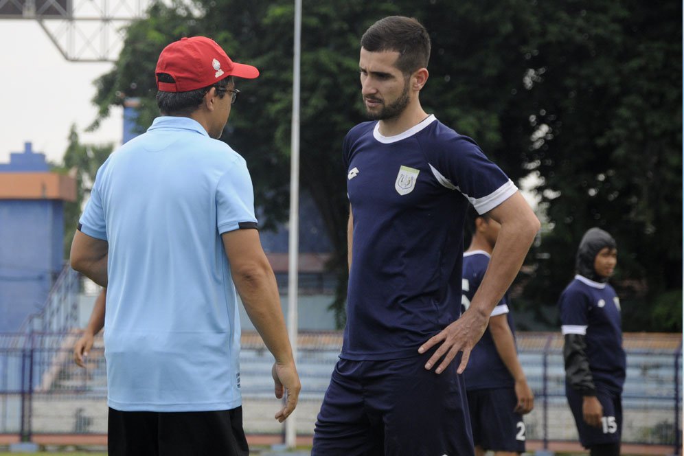 Pemain Terbaik Tajikistan Masih Butuh Adaptasi di Persela