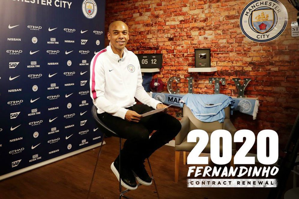Teken Kontrak Baru, Ini Ikrar Fernandinho untuk Man City